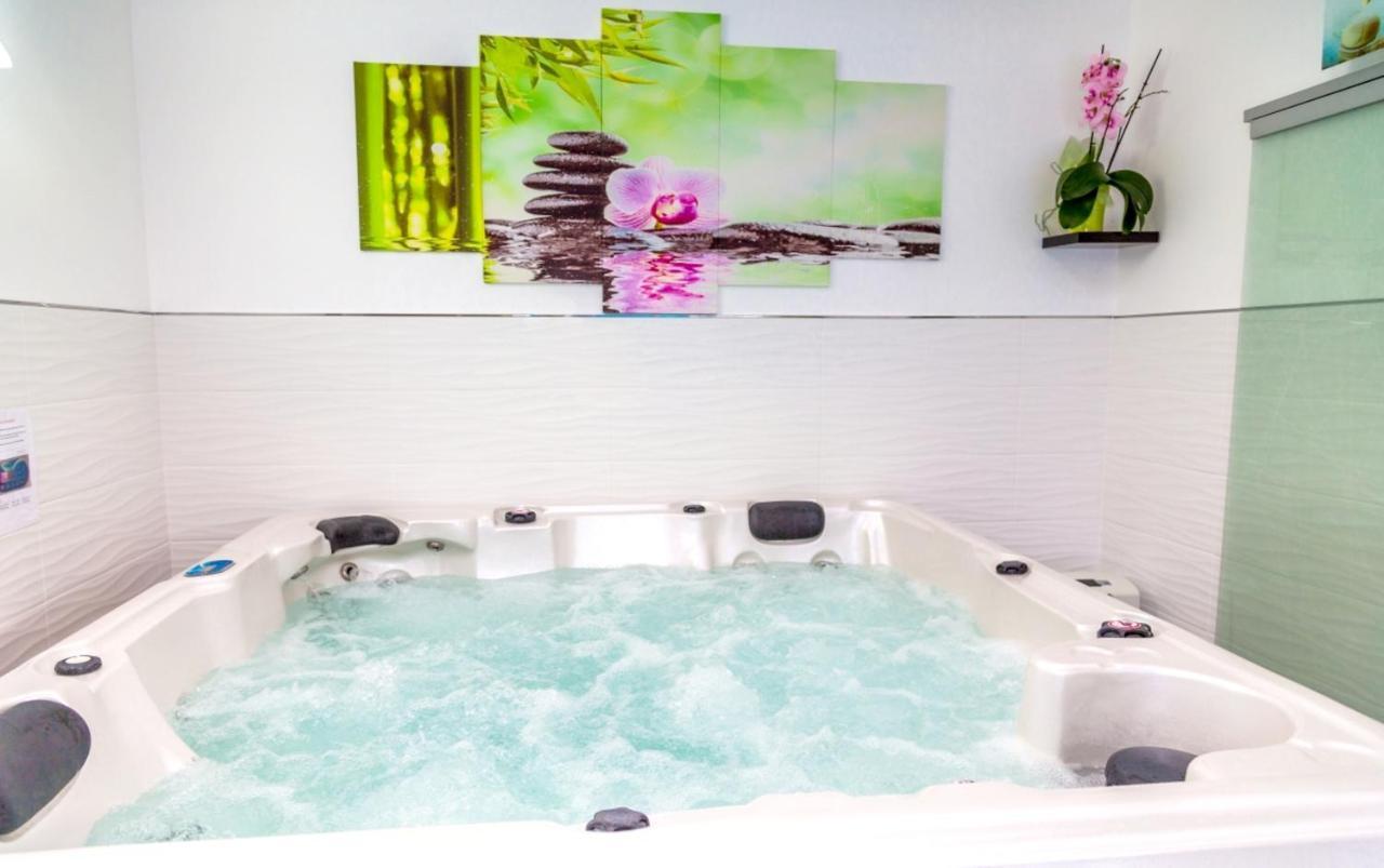 Appartement Elegant Avec Piscine Privee A Plan D'Aups Sainte Baume 55 M² Luaran gambar
